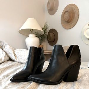 Steve Madden BRAND NEW STYLE! Camryn Bootie